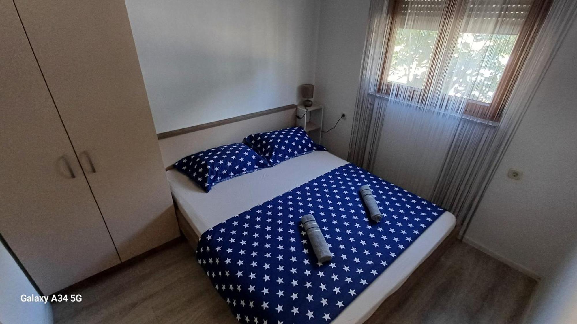 Leo Apartment Vir Exterior photo